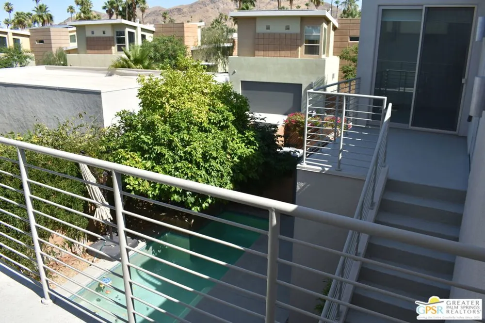 938 Oceo Circle Palm Springs, CA 92264