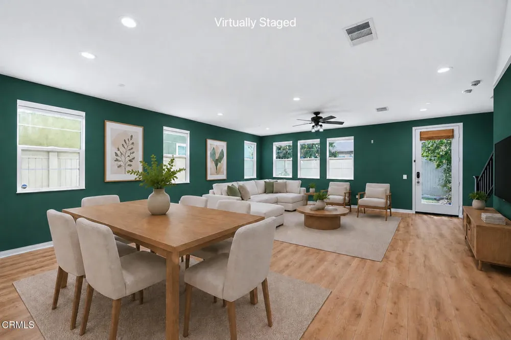 17326 Parque Vanowen Way Lake Balboa, CA 91406