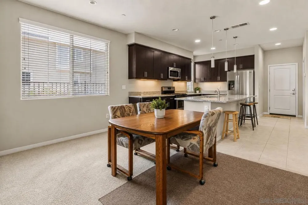 785 Trunorth Circle Escondido, CA 92026