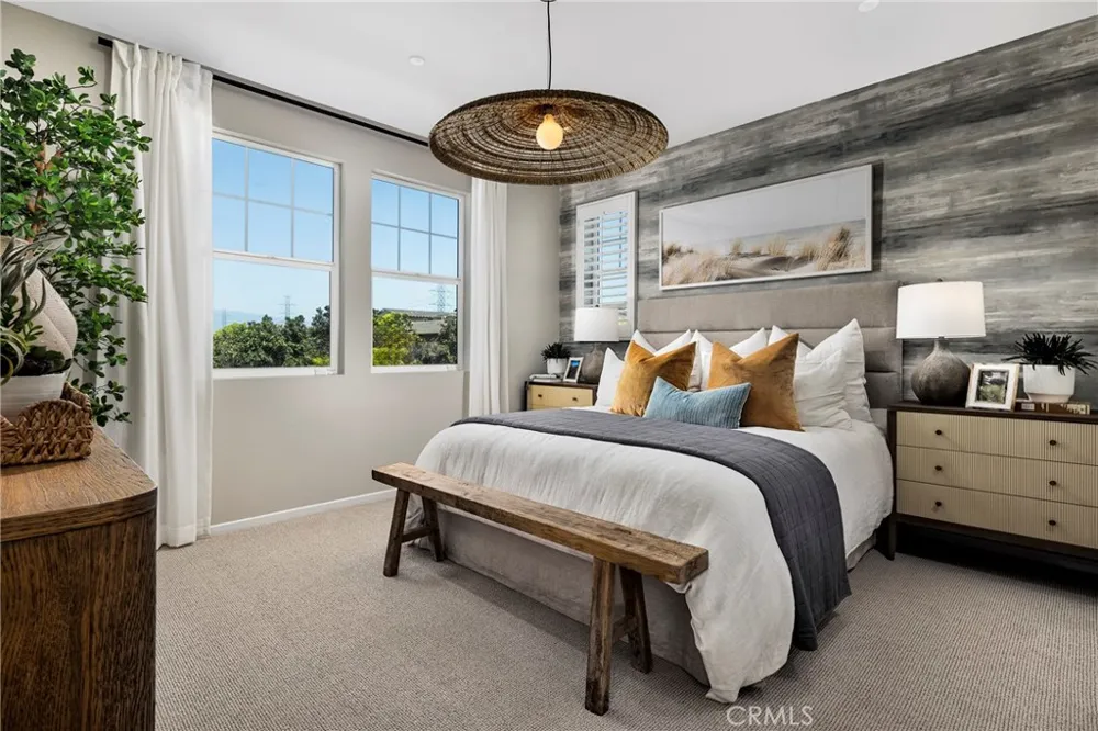 39460 E. EMORY LANE Ontario, CA 91761