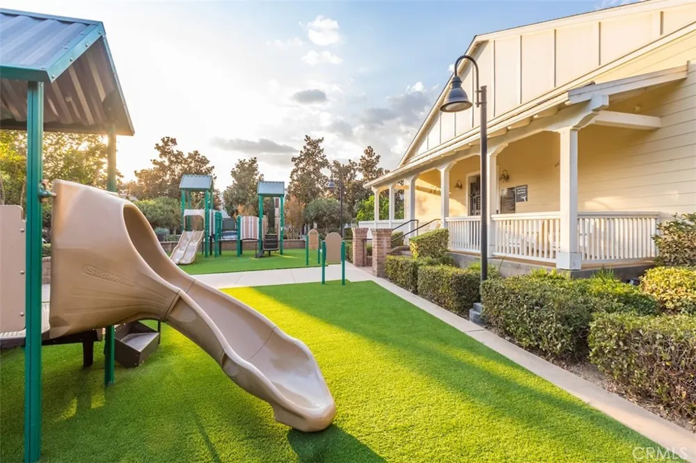 3946 E. BUCKNELL PASEO Ontario, CA 91761