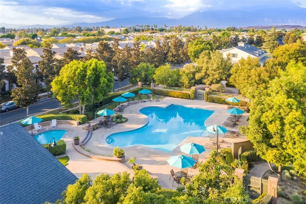 3946 E. BUCKNELL PASEO Ontario, CA 91761