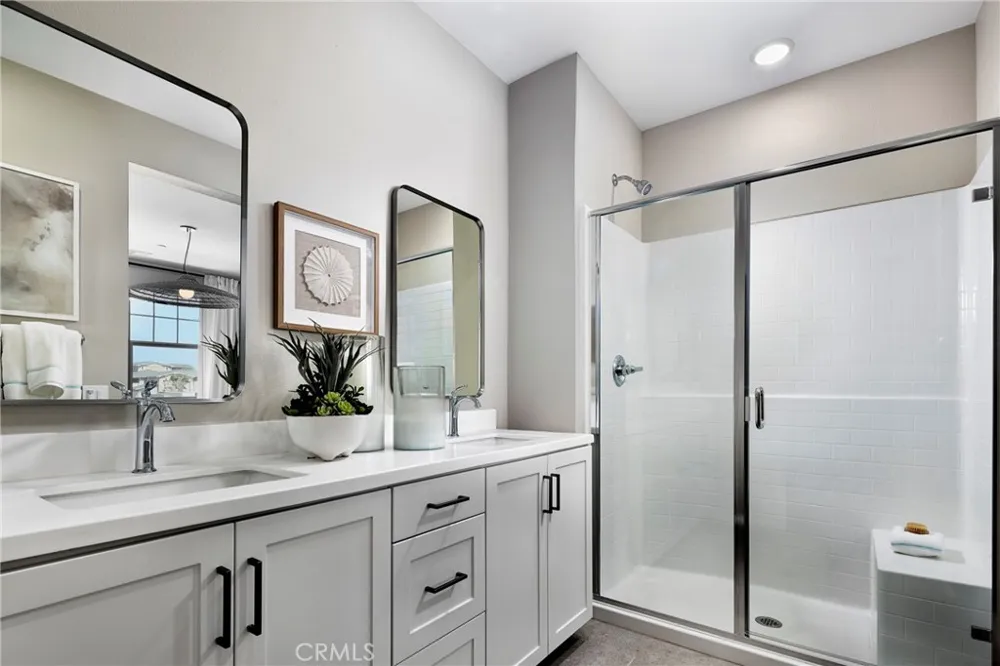 3946 E. BUCKNELL PASEO Ontario, CA 91761