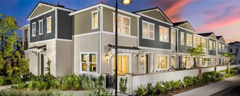 3946 E. BUCKNELL PASEO
