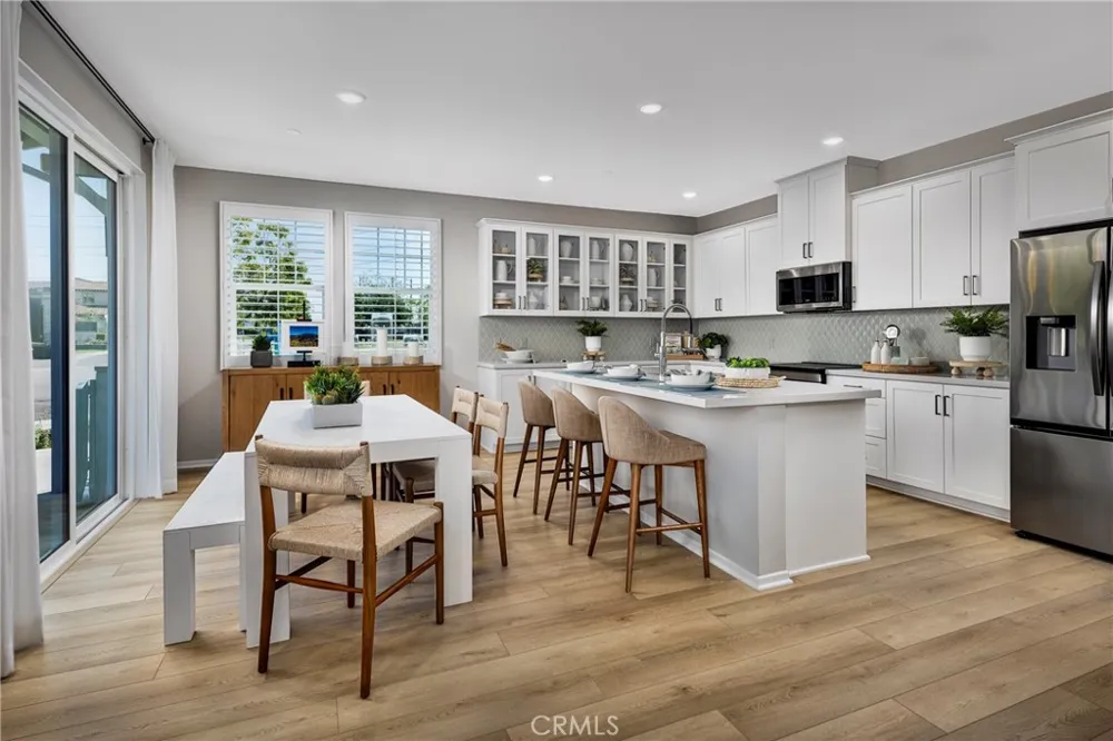 3946 E. BUCKNELL PASEO Ontario, CA 91761