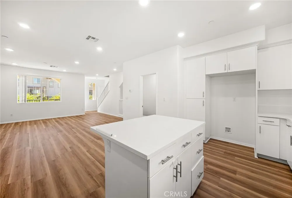 7347 Solstice Rancho Cucamonga, CA 91739