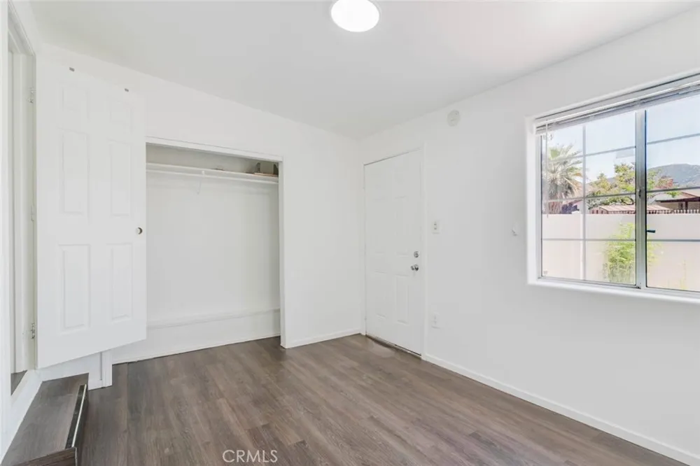 13501 Egbert Street Sylmar, CA 91342