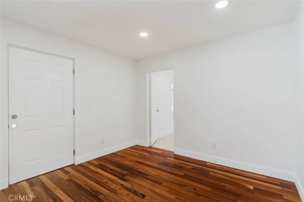 13501 Egbert Street Sylmar, CA 91342