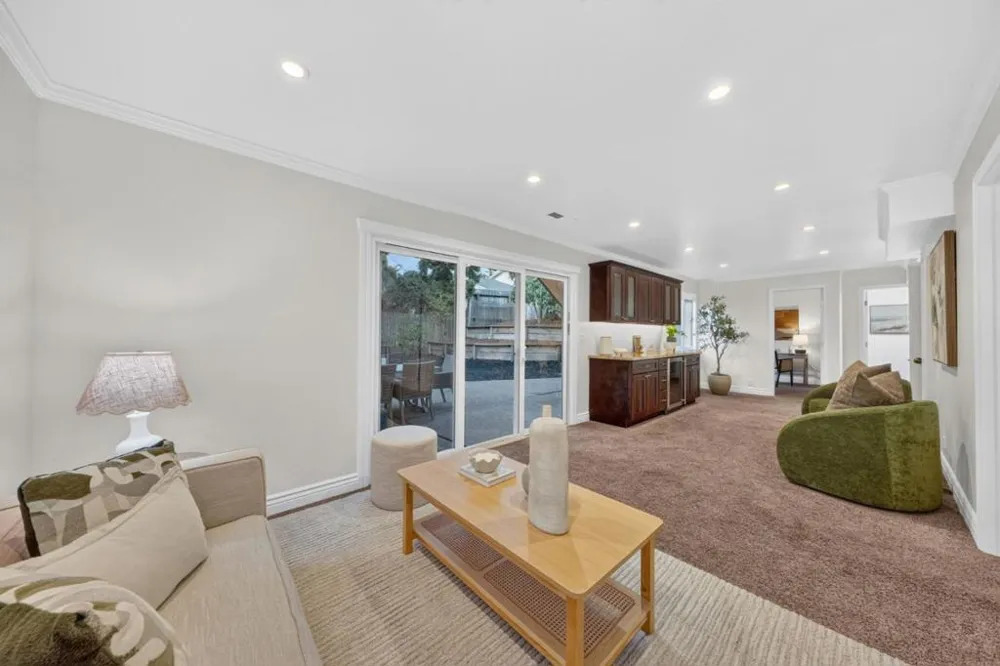 836 Big Bend Drive Pacifica, CA 94044
