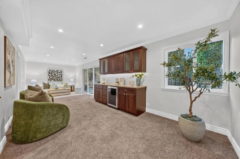 836 Big Bend Drive Pacifica, CA 94044