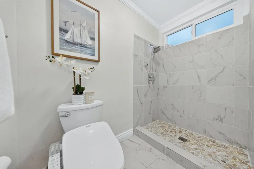836 Big Bend Drive Pacifica, CA 94044