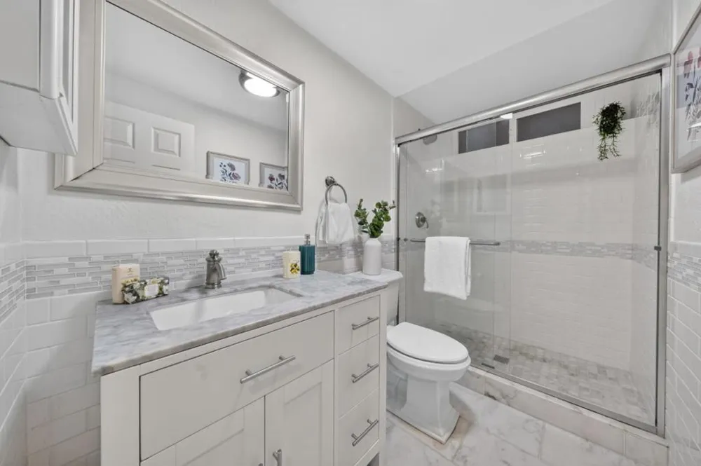 836 Big Bend Drive Pacifica, CA 94044