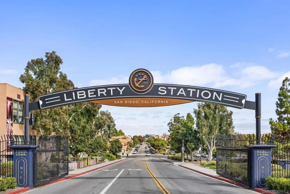 2770 Farragut Rd #116 San Diego, CA 92106