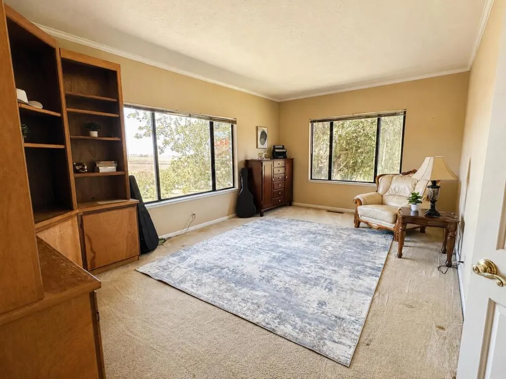 547 Mission Vineyard Road San Juan Bautista, CA 95045