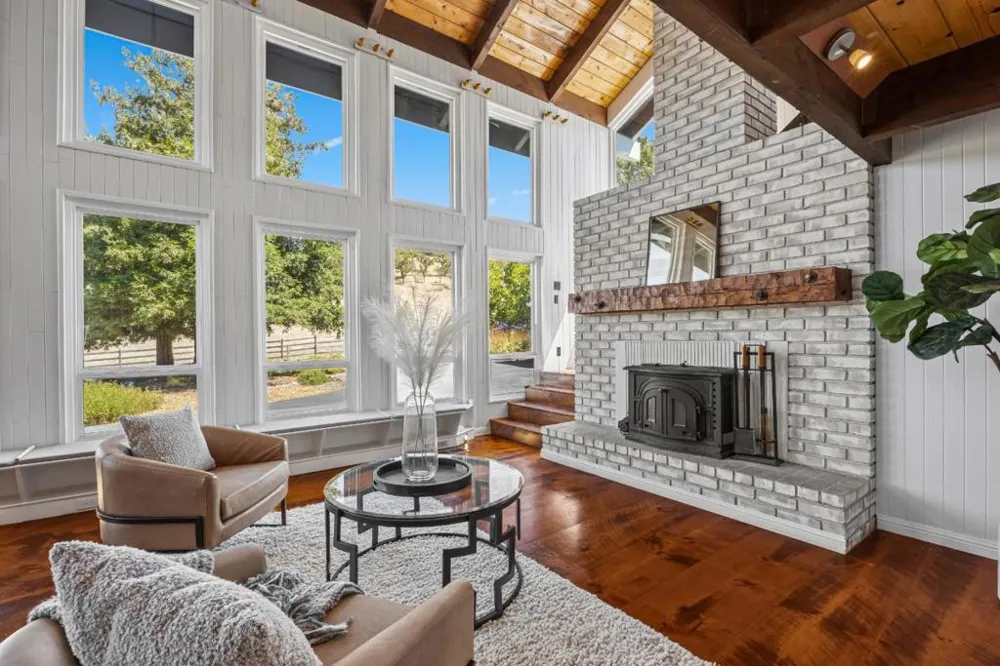 10115 Parrish View Drive Gilroy, CA 95020