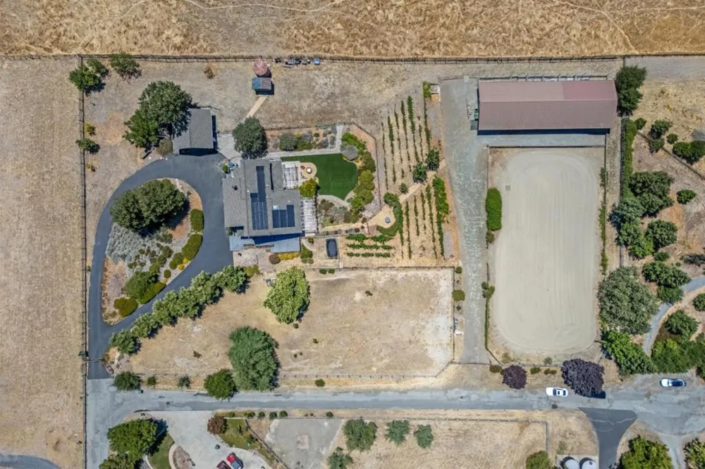 10115 Parrish View Drive Gilroy, CA 95020
