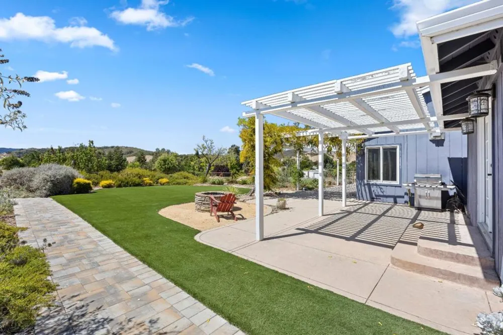 10115 Parrish View Drive Gilroy, CA 95020