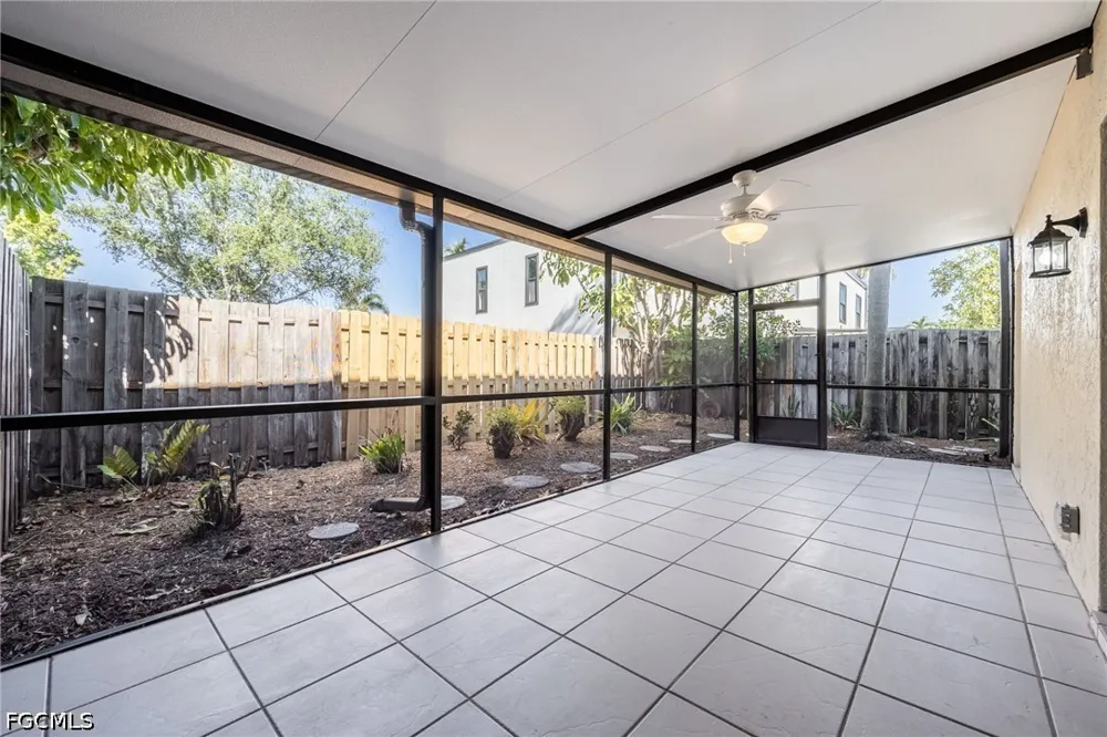 Pointe Circle Drive Fort Myers, FL 33908