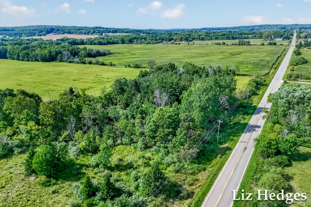 S 56th Avenue Montague, MI 49437
