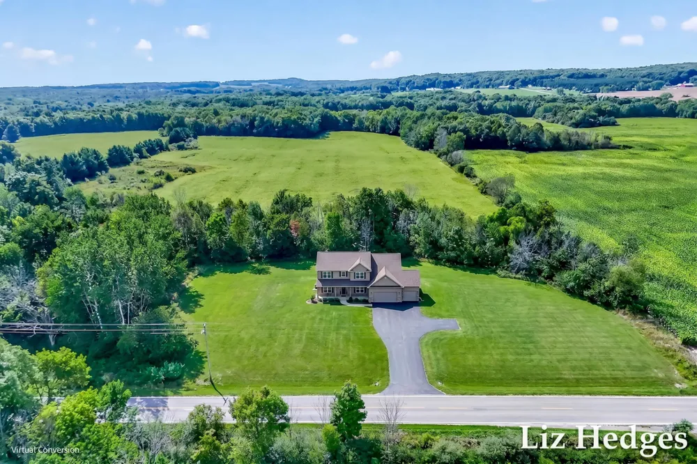 S 56th Avenue Montague, MI 49437