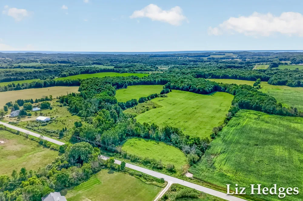 S 56th Avenue Montague, MI 49437