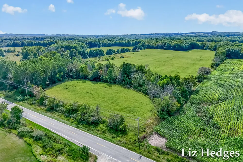 S 56th Avenue Montague, MI 49437