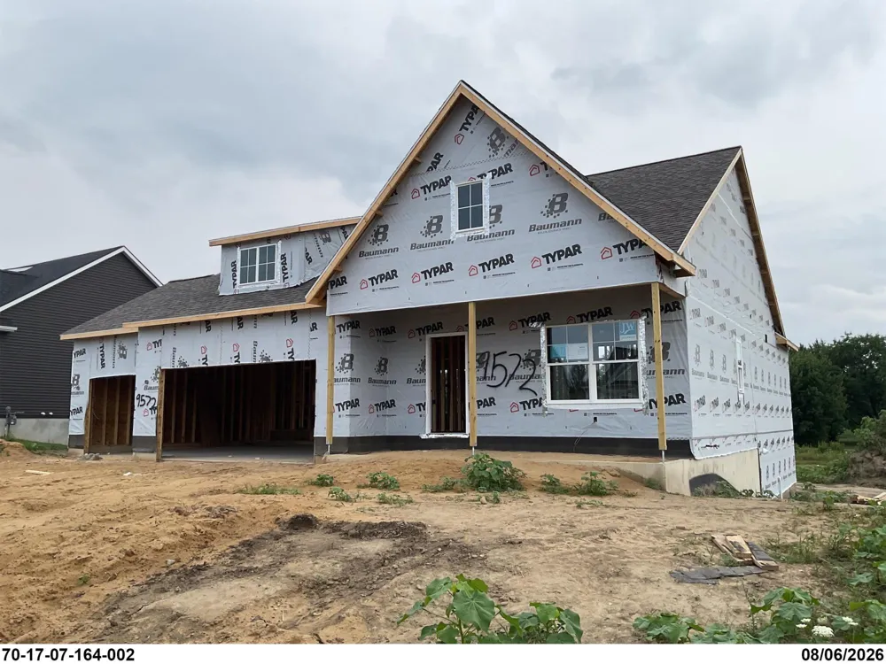 9572 Fields Drive #38 Zeeland, MI 49464