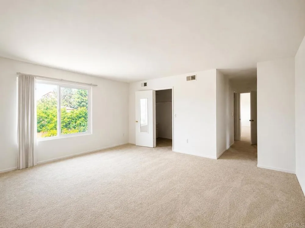 14744 Roberto Rio Road Poway, CA 92064