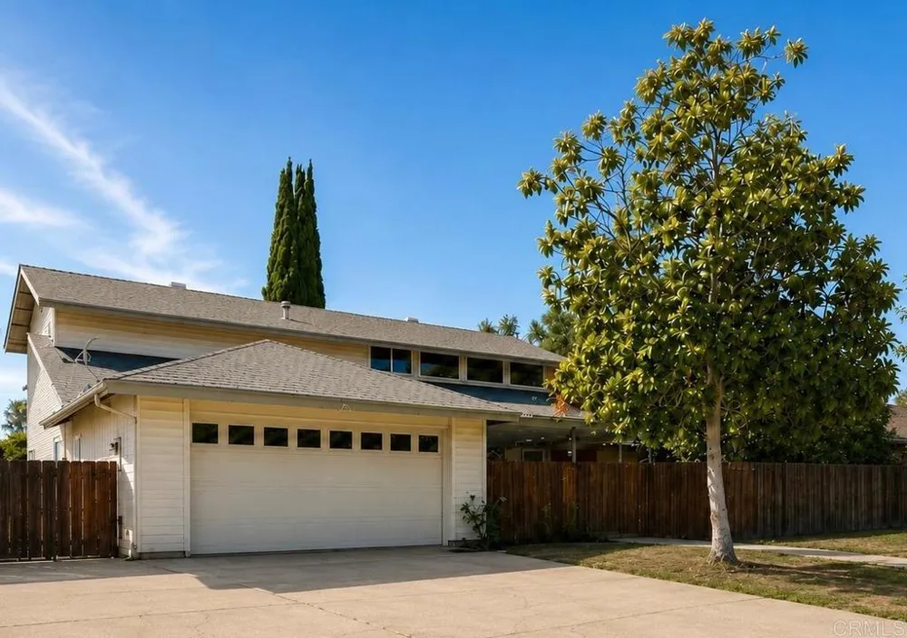 14744 Roberto Rio Road Poway, CA 92064
