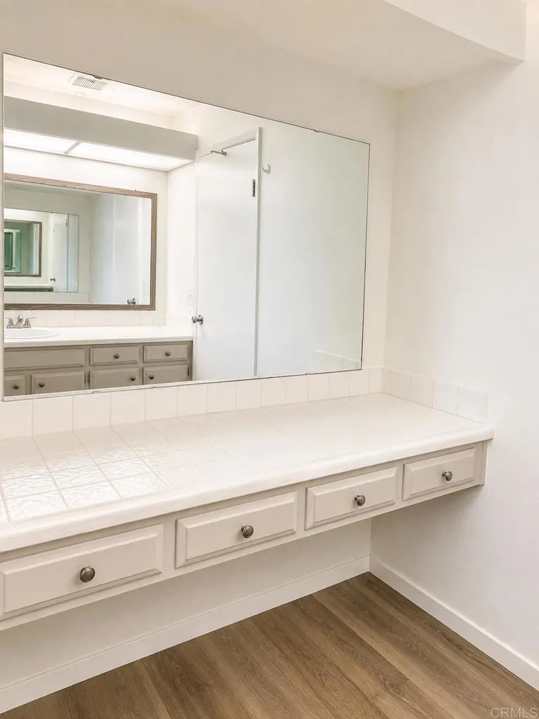 14744 Roberto Rio Road Poway, CA 92064