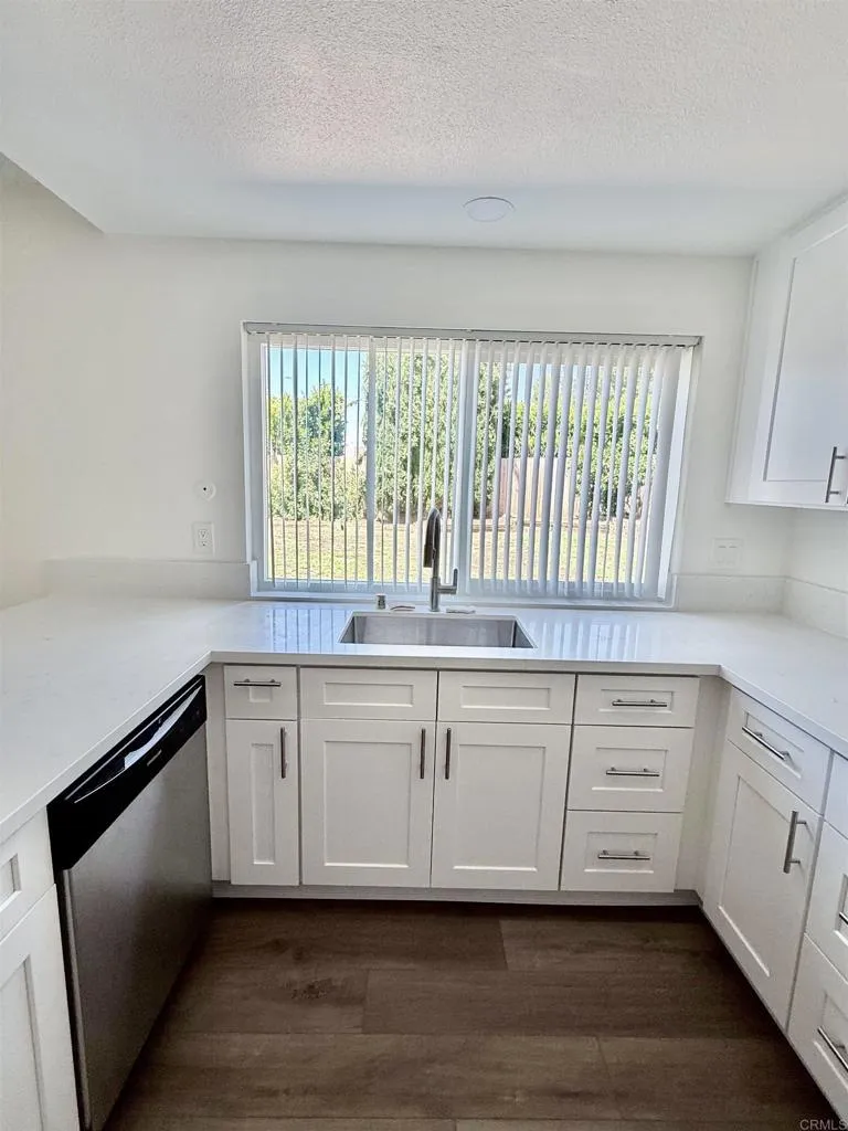 14744 Roberto Rio Road Poway, CA 92064