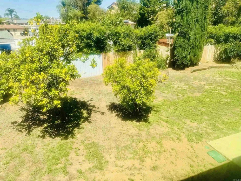 14744 Roberto Rio Road Poway, CA 92064