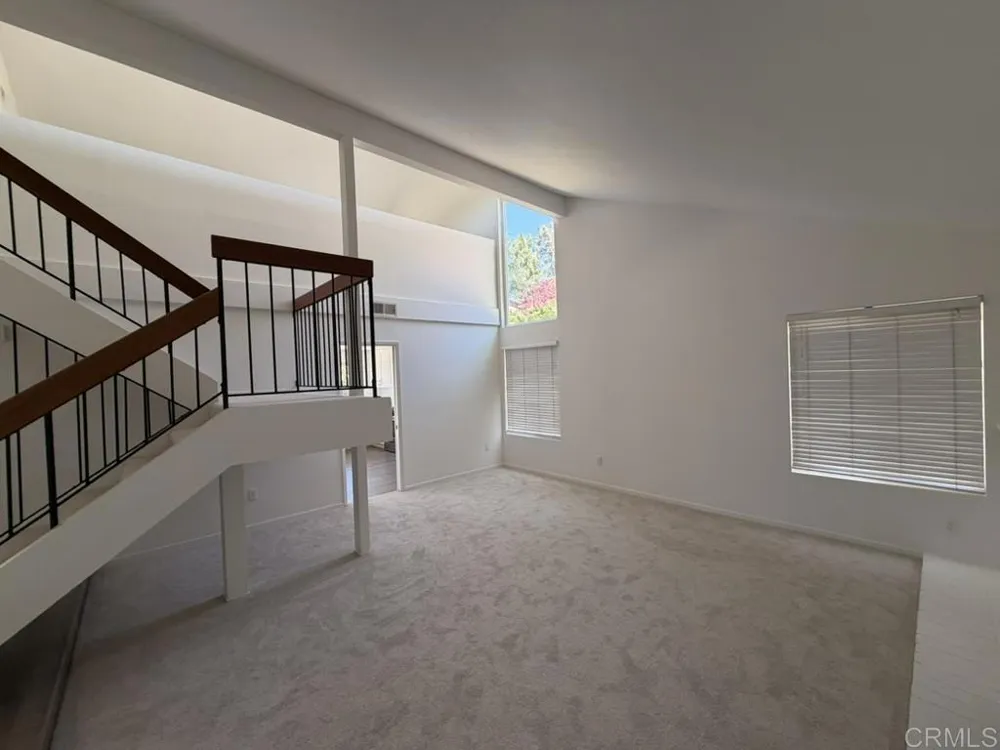 14744 Roberto Rio Road Poway, CA 92064