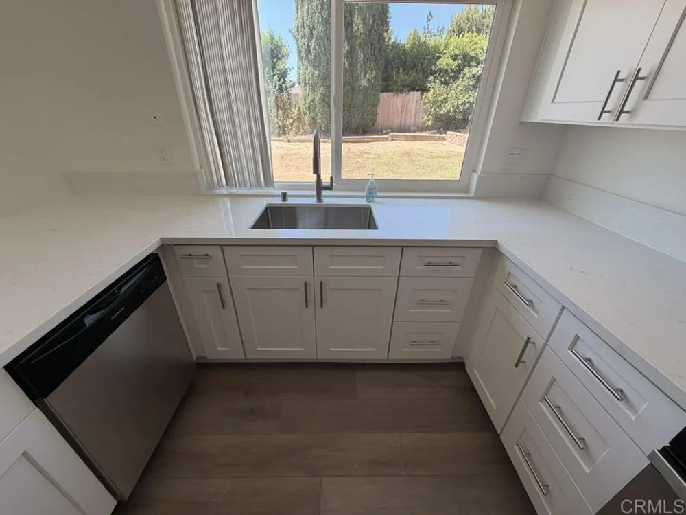 14744 Roberto Rio Road Poway, CA 92064