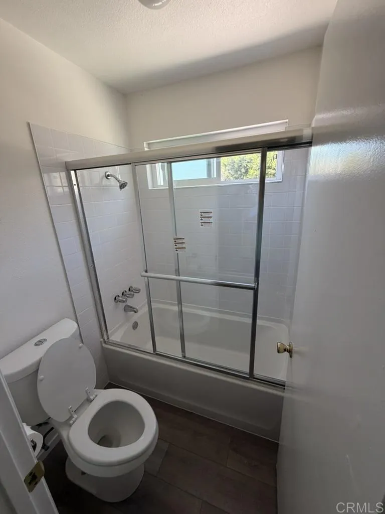 14744 Roberto Rio Road Poway, CA 92064