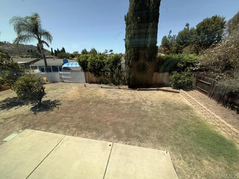 14744 Roberto Rio Road Poway, CA 92064