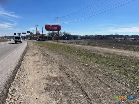 500 Central Texas Expwy