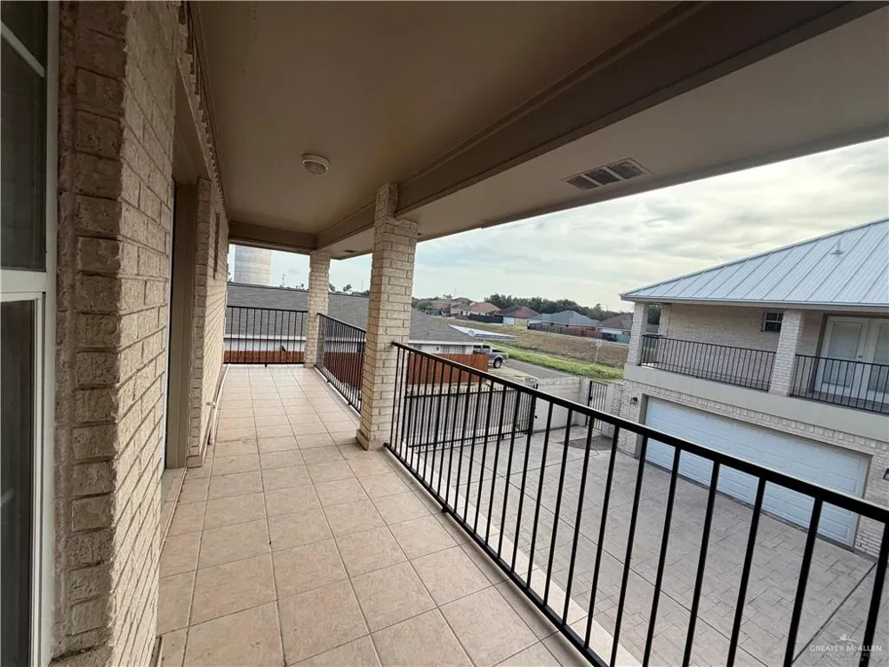 620 Robin Avenue #4 McAllen, TX 78501