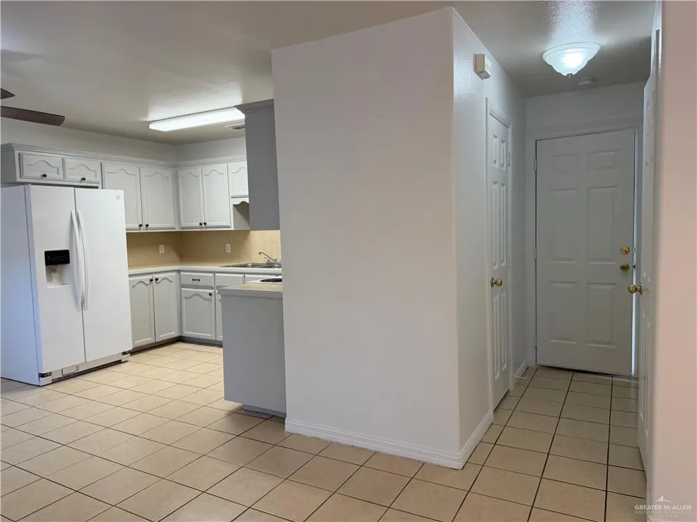 620 Robin Avenue #4 McAllen, TX 78501