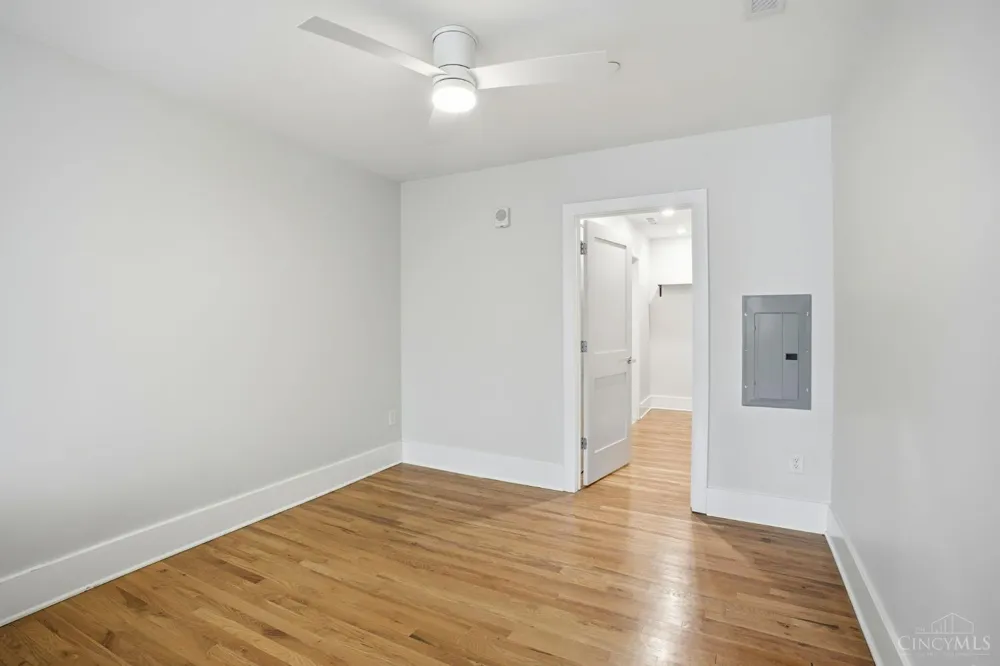 11 E Court Street #303 Cincinnati, OH 45202