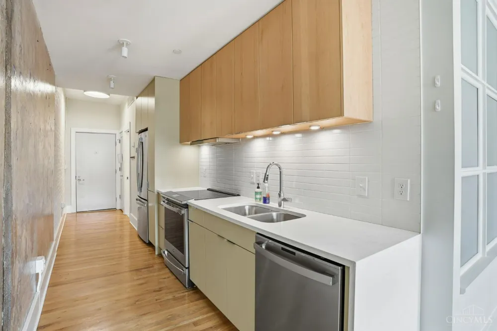 11 E Court Street #303 Cincinnati, OH 45202