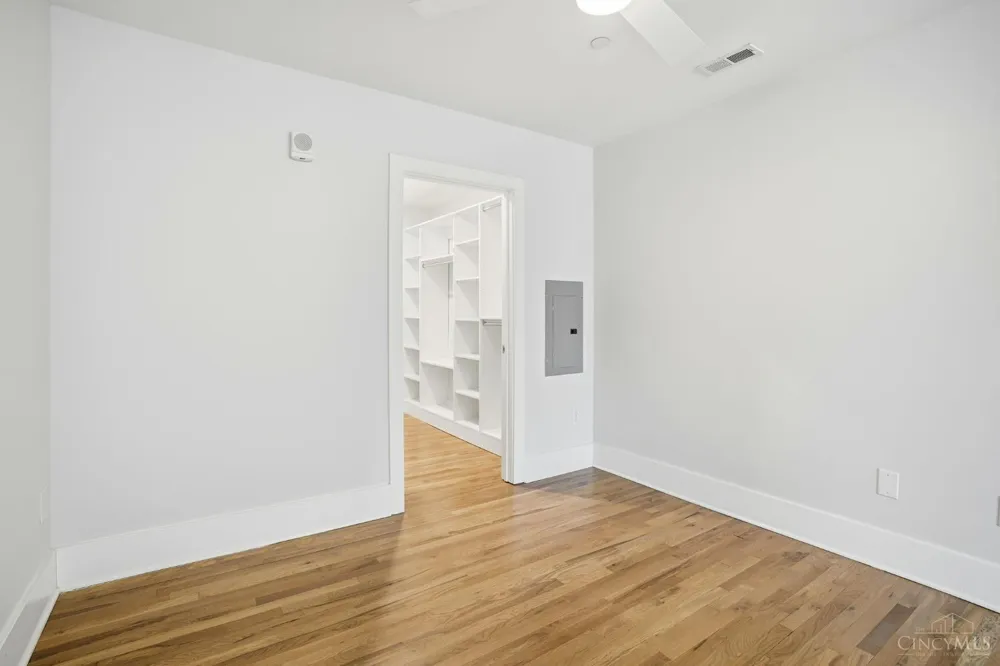 11 E Court Street #303 Cincinnati, OH 45202