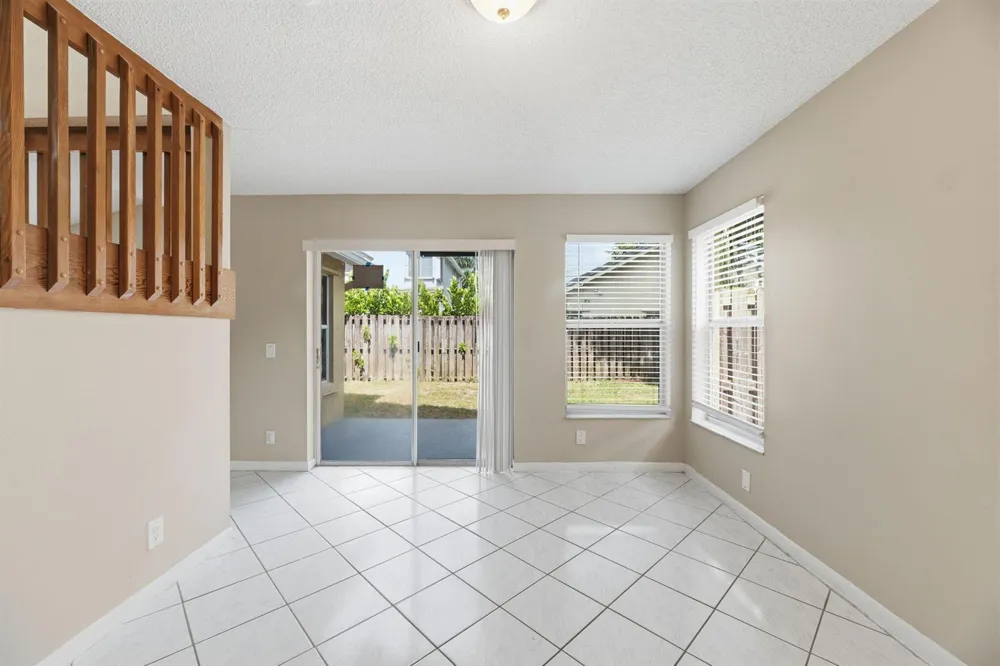 2716 Arrowwood Court Davie, FL 33328