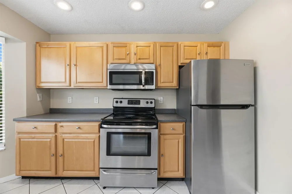 2716 Arrowwood Court Davie, FL 33328