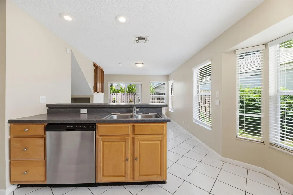 2716 Arrowwood Court Davie, FL 33328