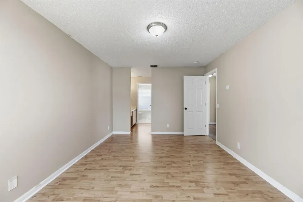 2716 Arrowwood Court Davie, FL 33328