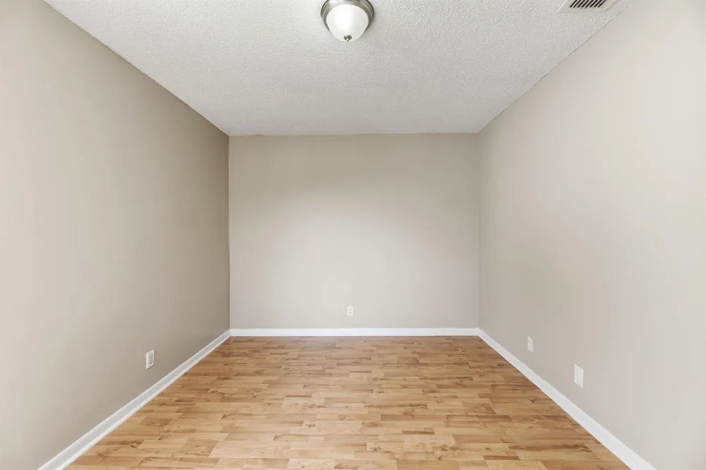 2716 Arrowwood Court Davie, FL 33328