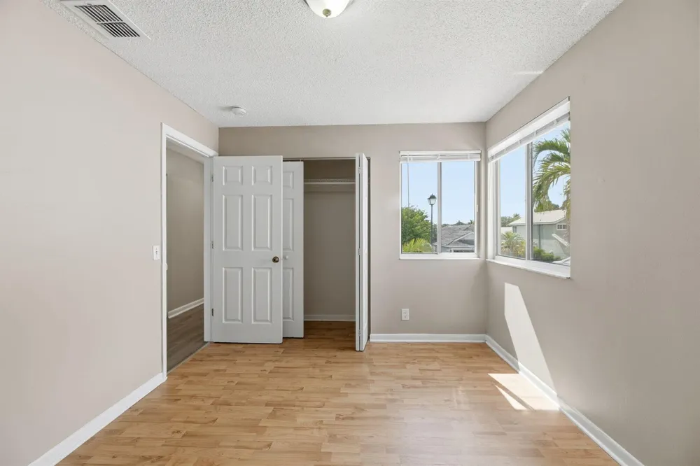 2716 Arrowwood Court Davie, FL 33328