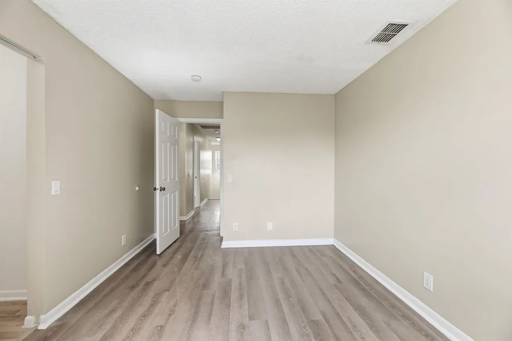 2716 Arrowwood Court Davie, FL 33328