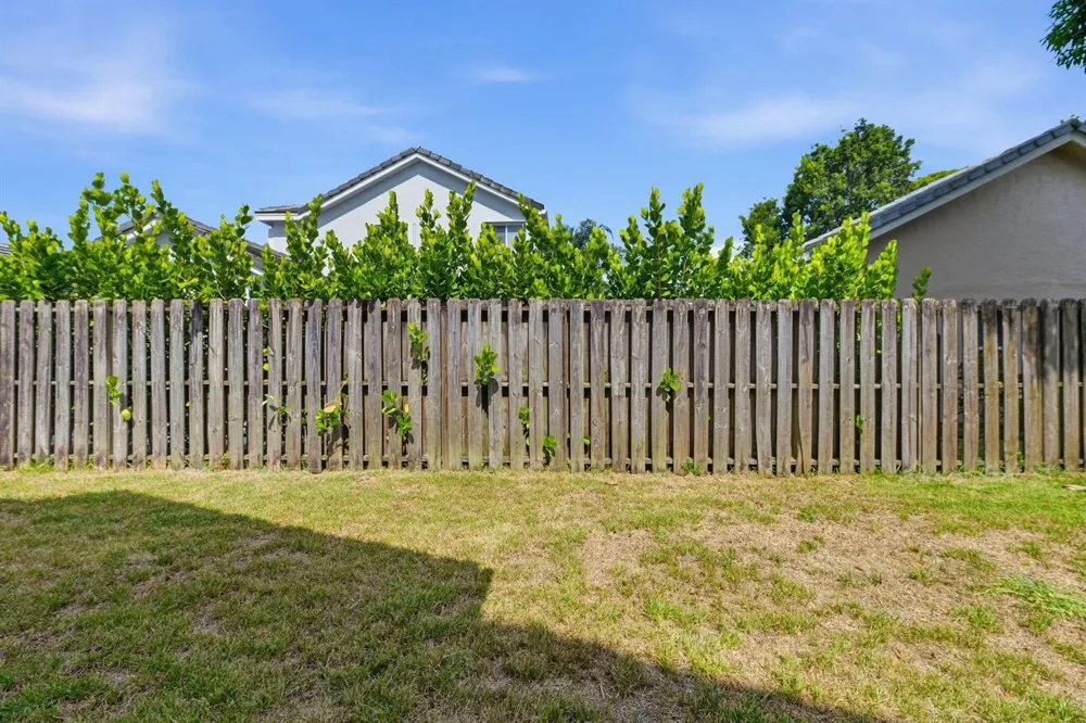 2716 Arrowwood Court Davie, FL 33328